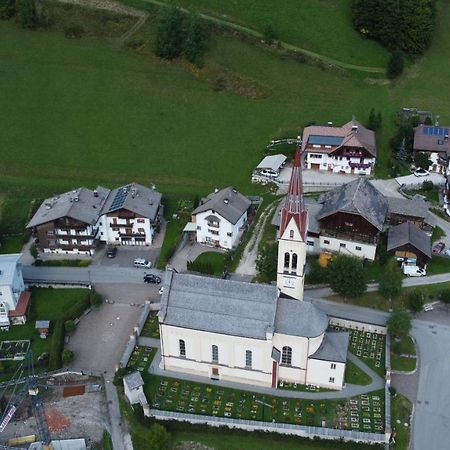 Appartamenti Ciasa Linda San Martino in Badia Ngoại thất bức ảnh