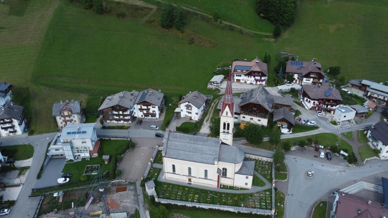 Appartamenti Ciasa Linda San Martino in Badia Ngoại thất bức ảnh